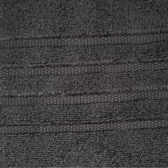 Kate Spade New York Black Bath Towel Set of 2 NWT - Picture 5 of 8